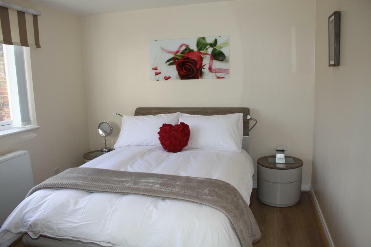 City Centre Apartment With Riverside Walks And Free Parking P1Hk York Buitenkant foto